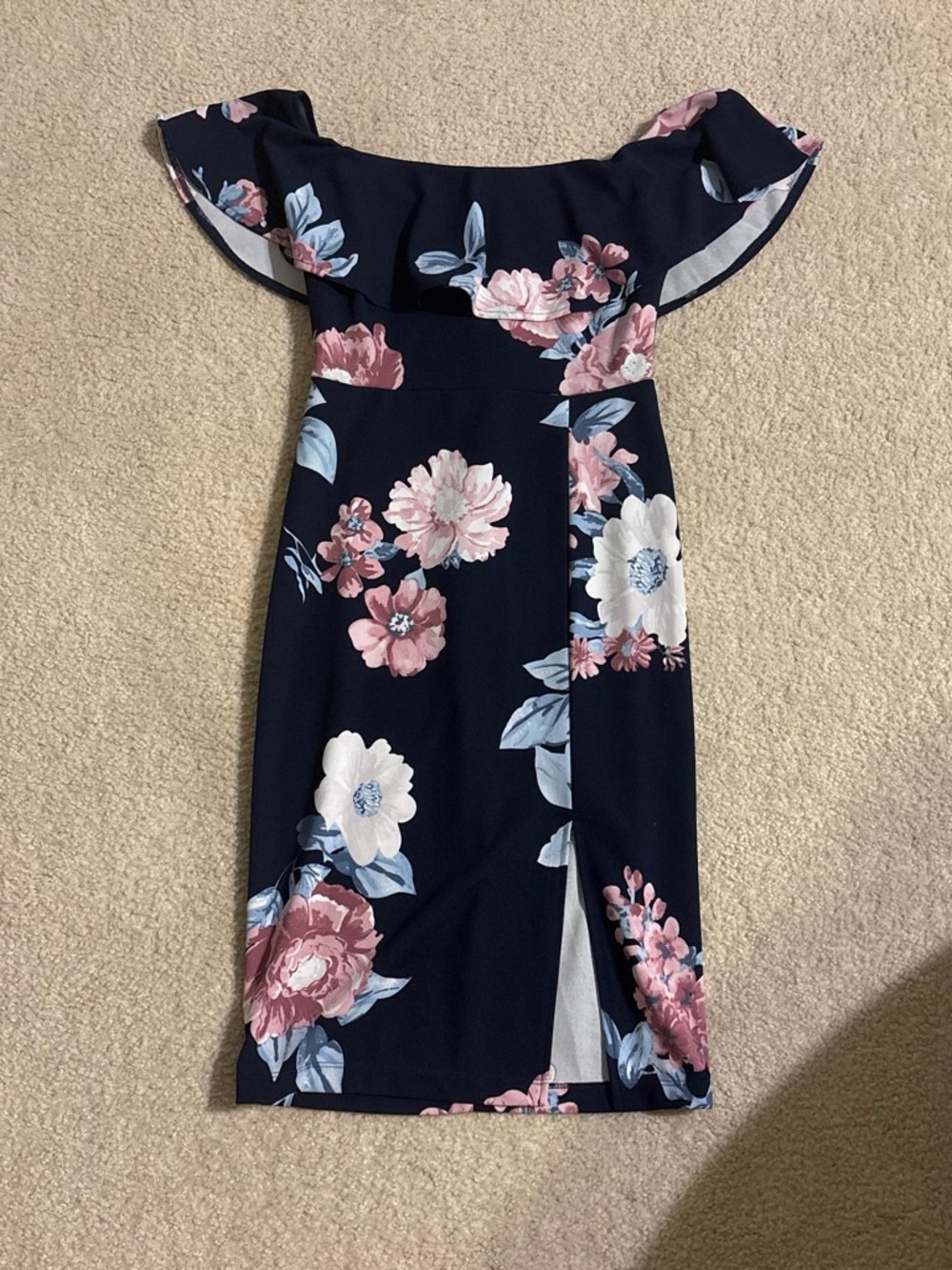 Premier Amour - Navy off-Shoulder Floral Midi Dress with Pink Blooms - Picture 2 of 6